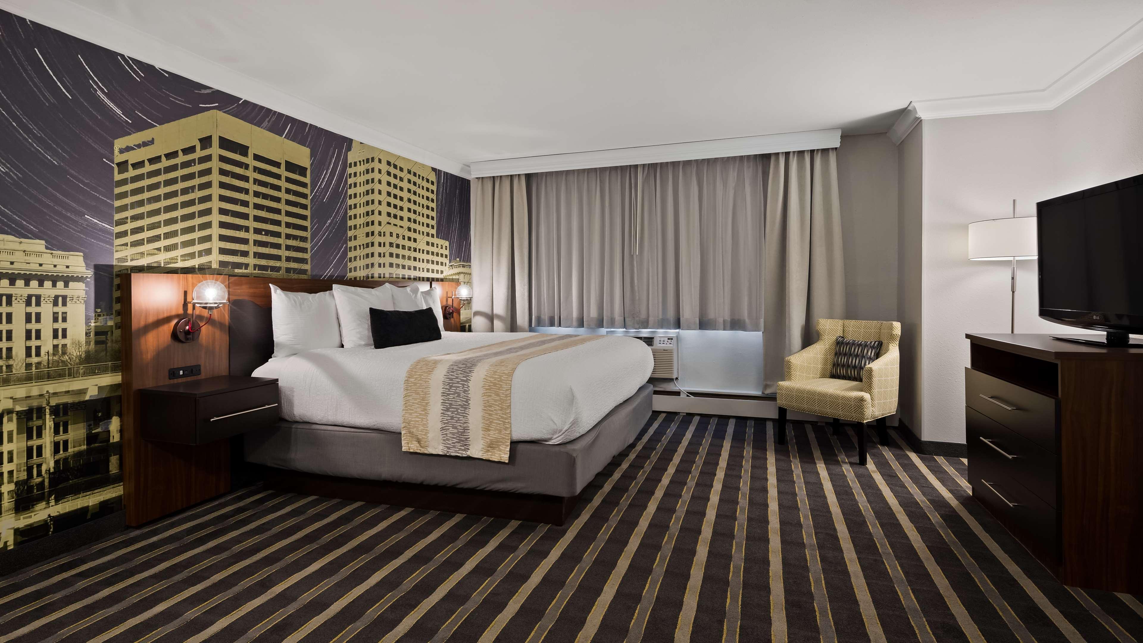 Best Western Plus Milwaukee West Bagian luar foto