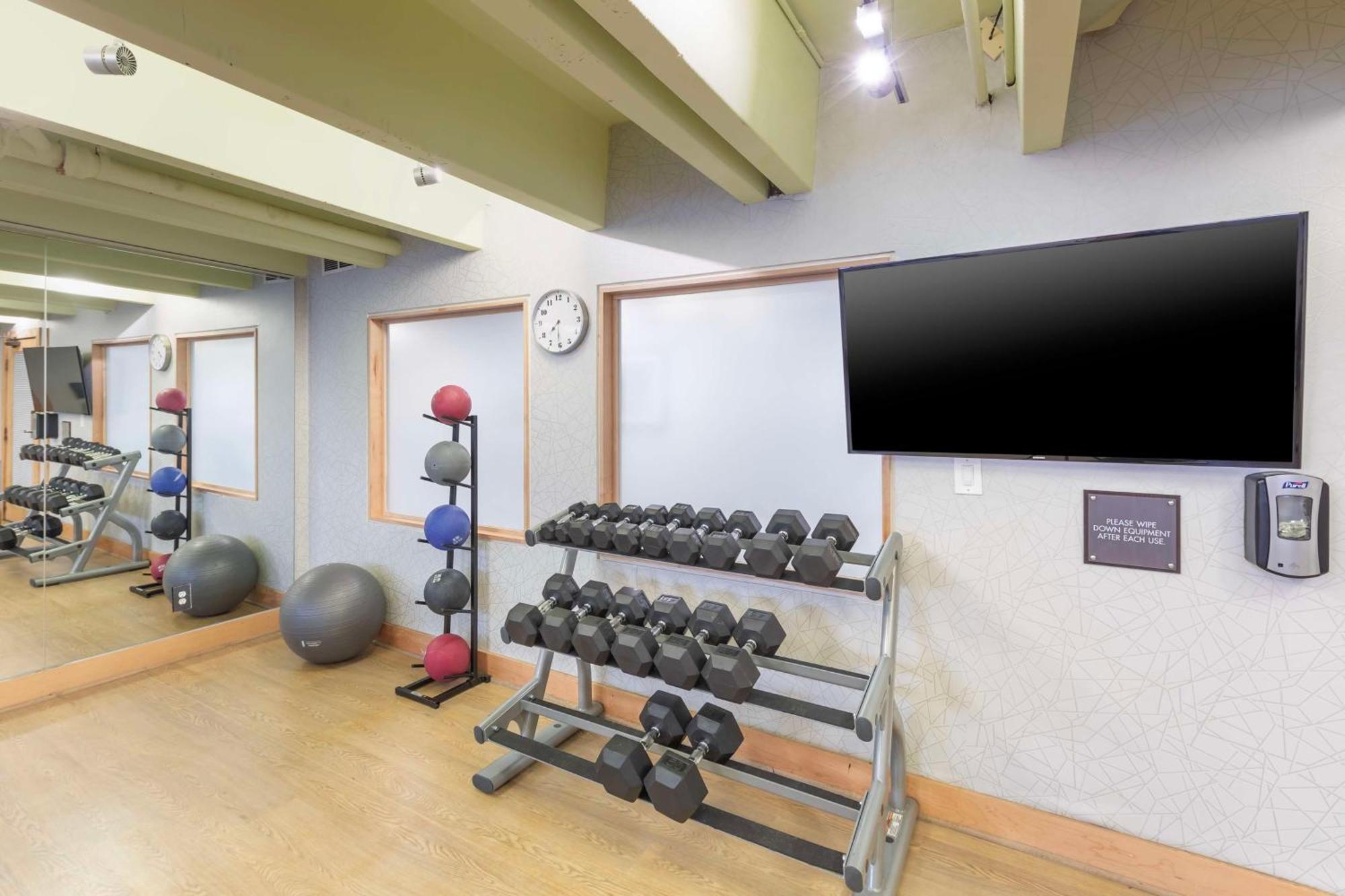 Best Western Plus Milwaukee West Bagian luar foto