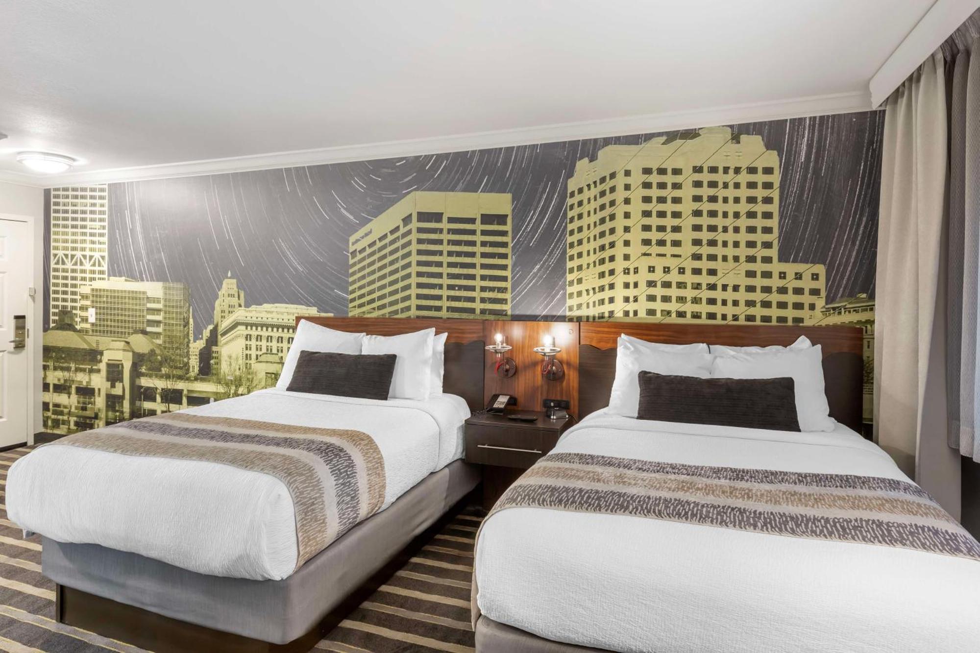 Best Western Plus Milwaukee West Bagian luar foto