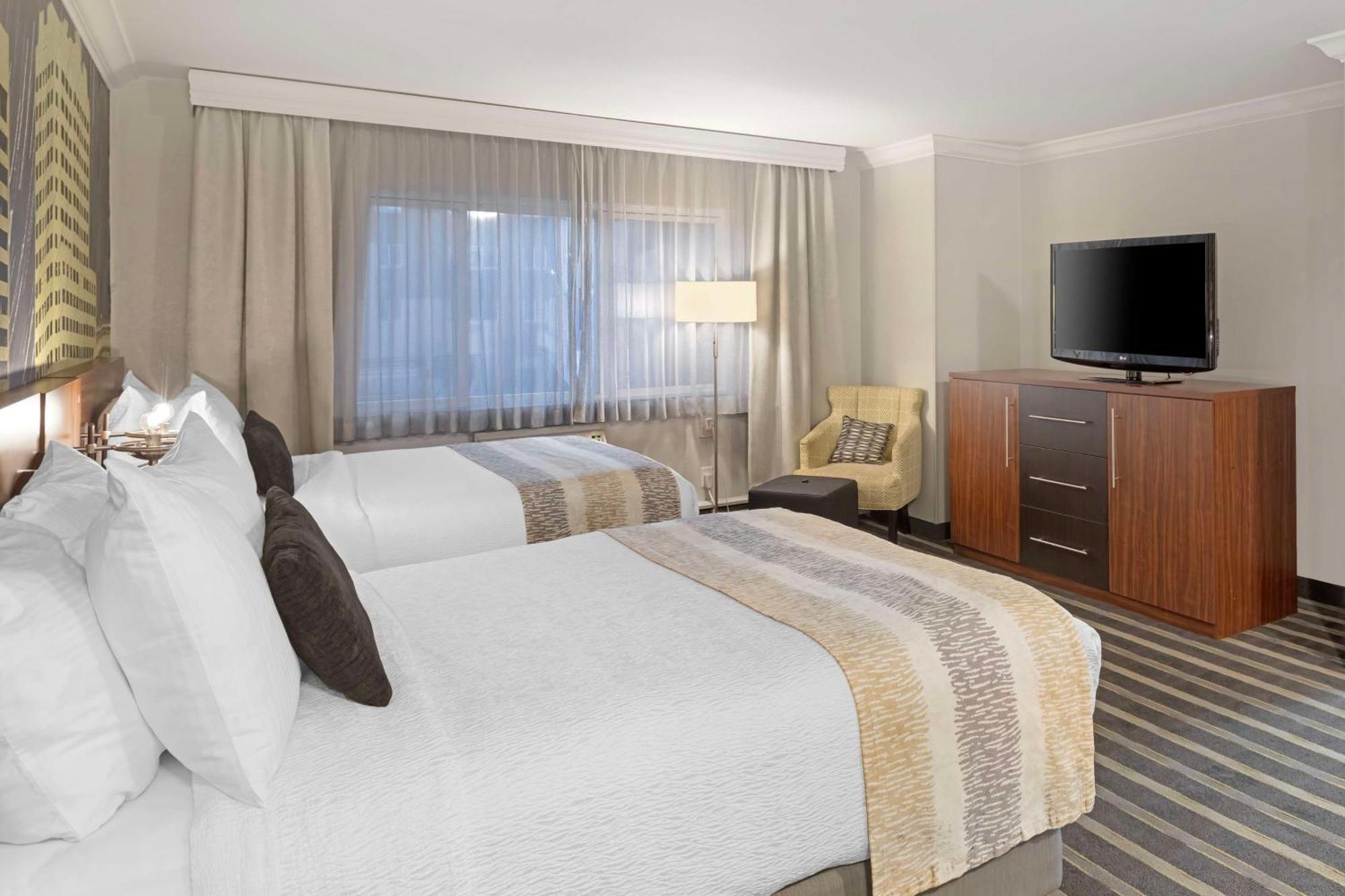 Best Western Plus Milwaukee West Bagian luar foto