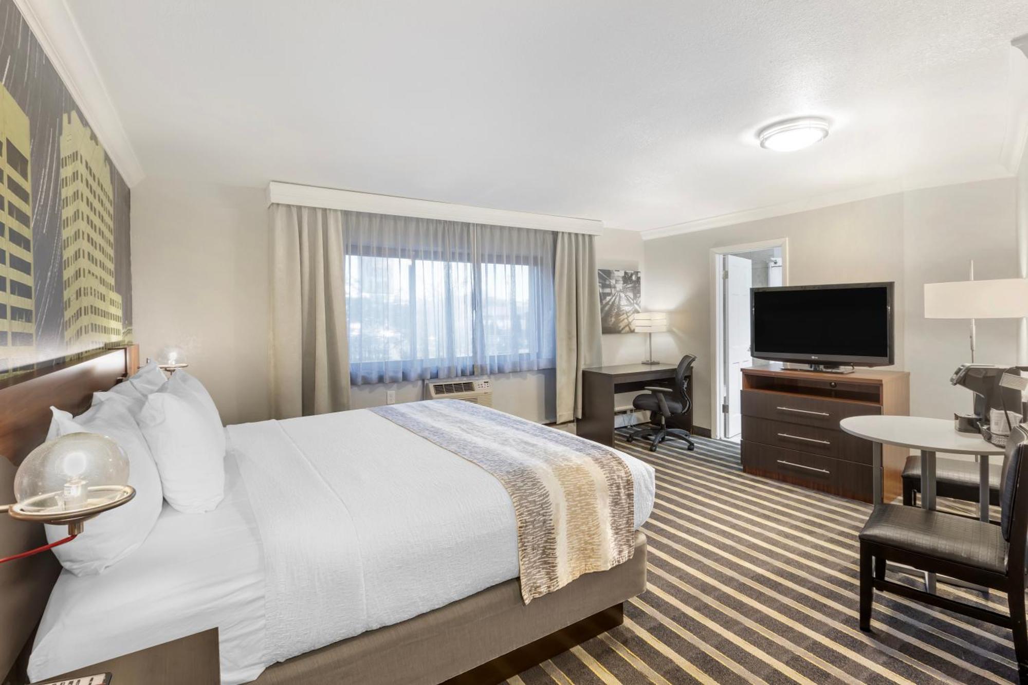 Best Western Plus Milwaukee West Bagian luar foto